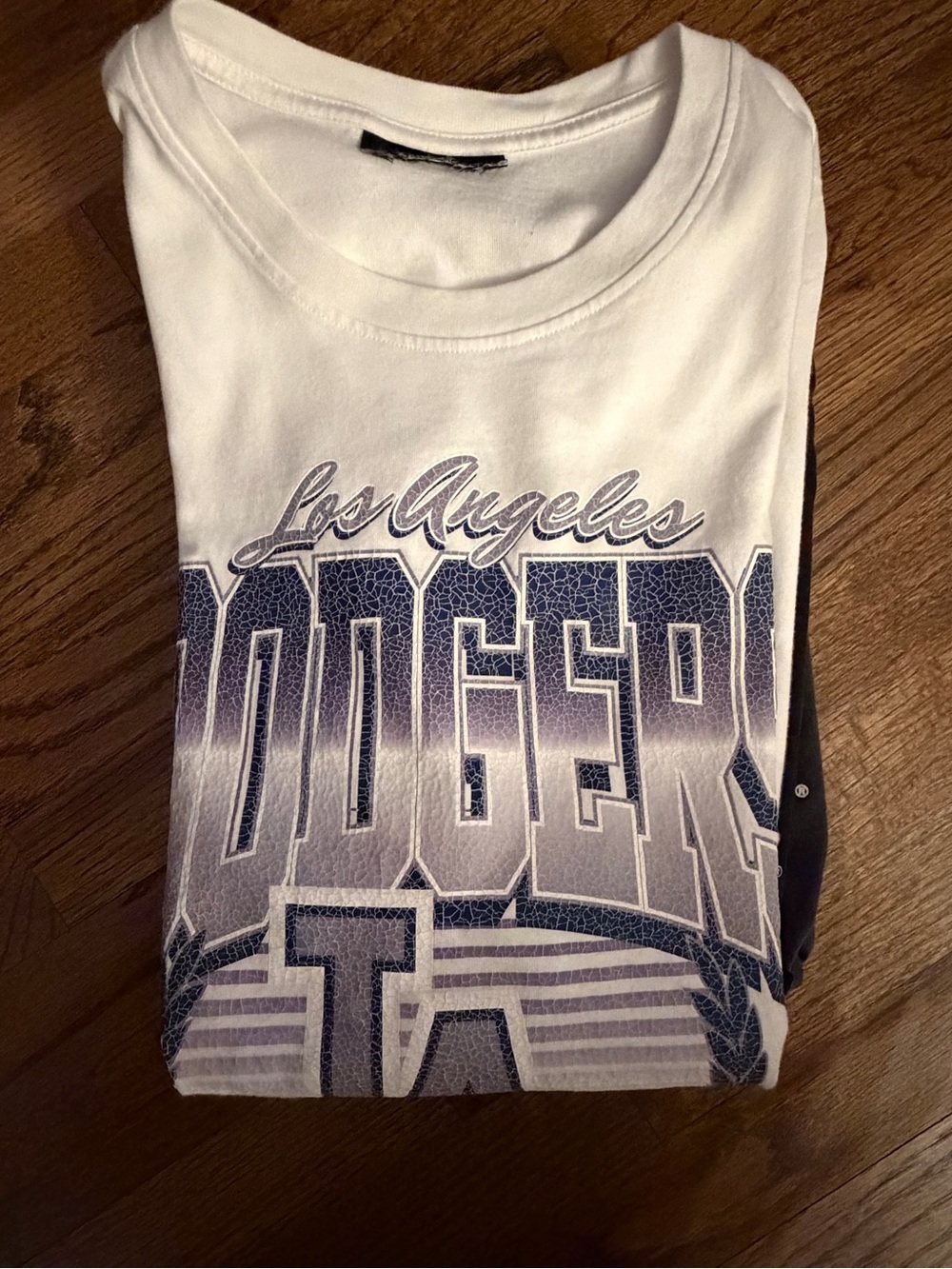Los Angeles Dodgers LA Logo Men’s Tshirt Bundle - you get all 4! - Picture 6 of 7